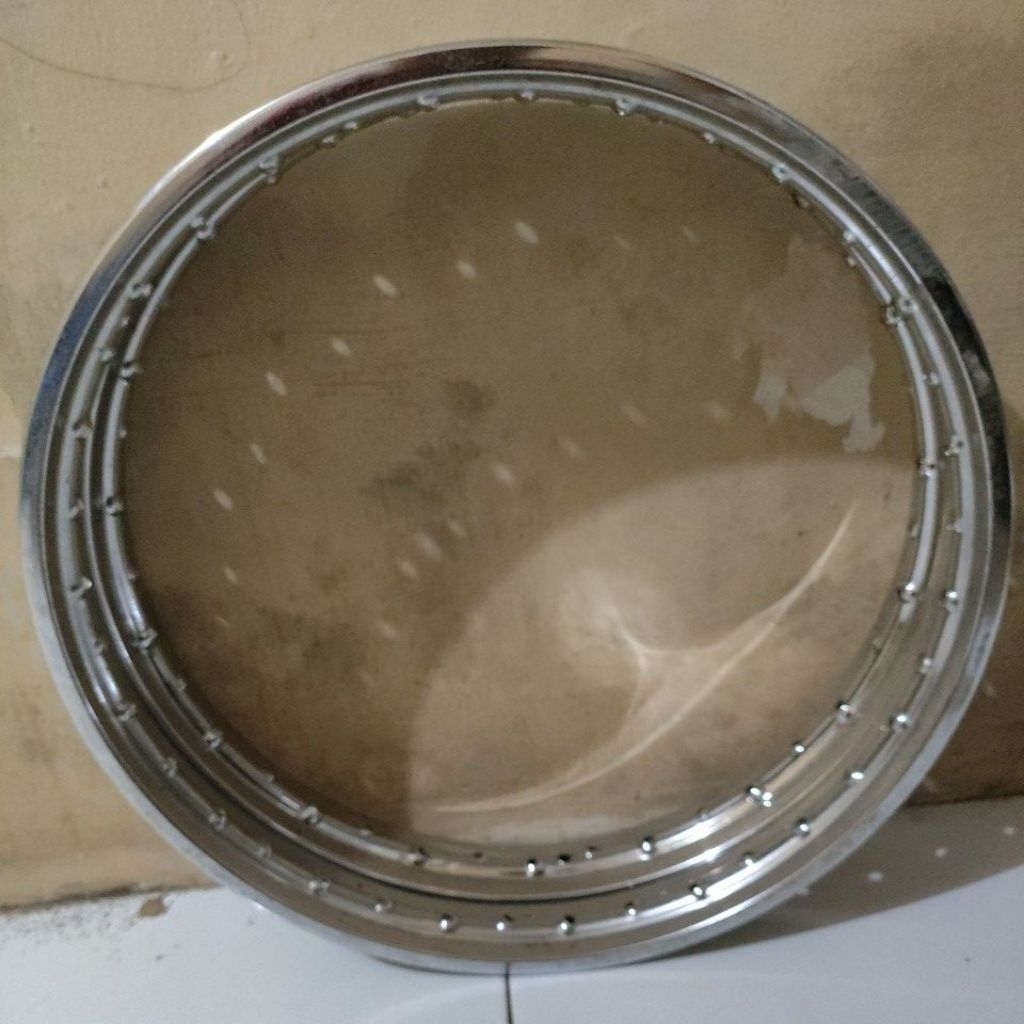 ring 18 160/140 velg velk sepasang bekas