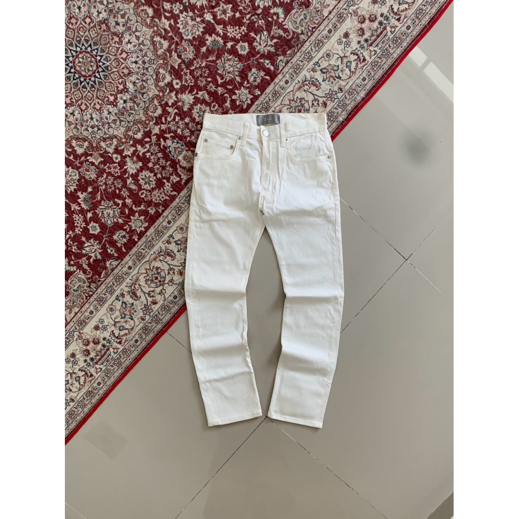 Di*r Homme Hedi Slimane White Jeans