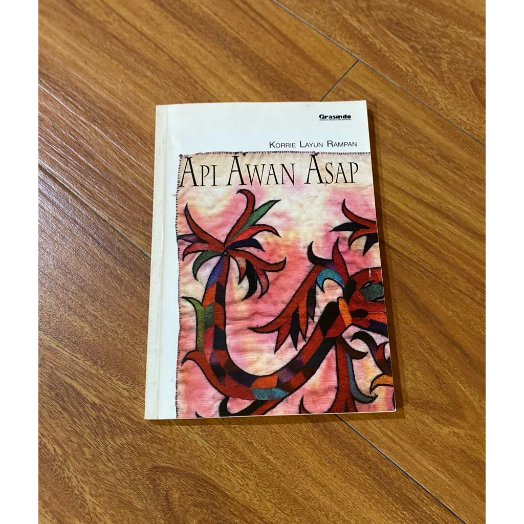 Buku Api Awan Asap by Korrie Layun Rampan