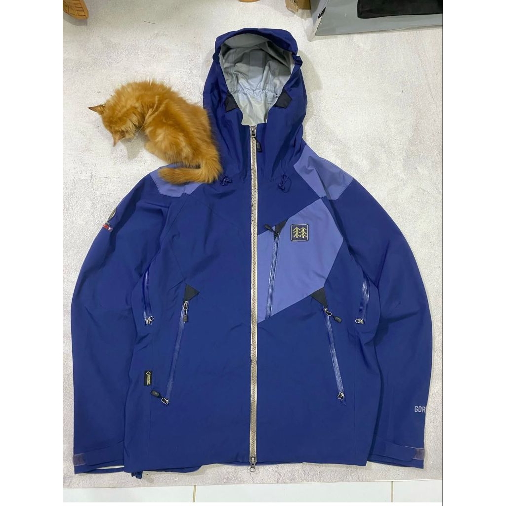 JAKET KOLON SPORT GORETEX – TECHNICAL EXPERT WELDING TECHNOLOGY – GROPCORE STYLE