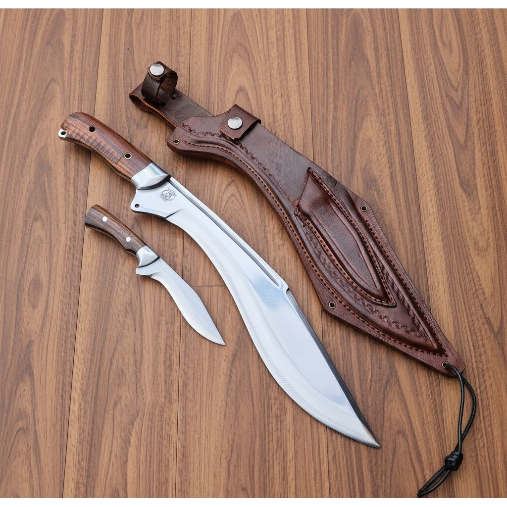 Satu Set Kukri Survival Outdoor Multifungsi model jumbo Fulltank