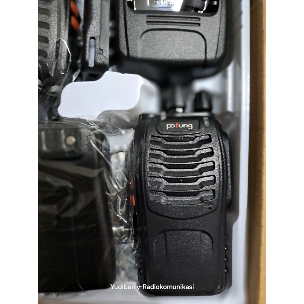 Dua Walkie Talkie Pofung Bf888s Sama Saja Ht Baofeng 888 s Baru Murah Satu Dus Isi Dua unit HT