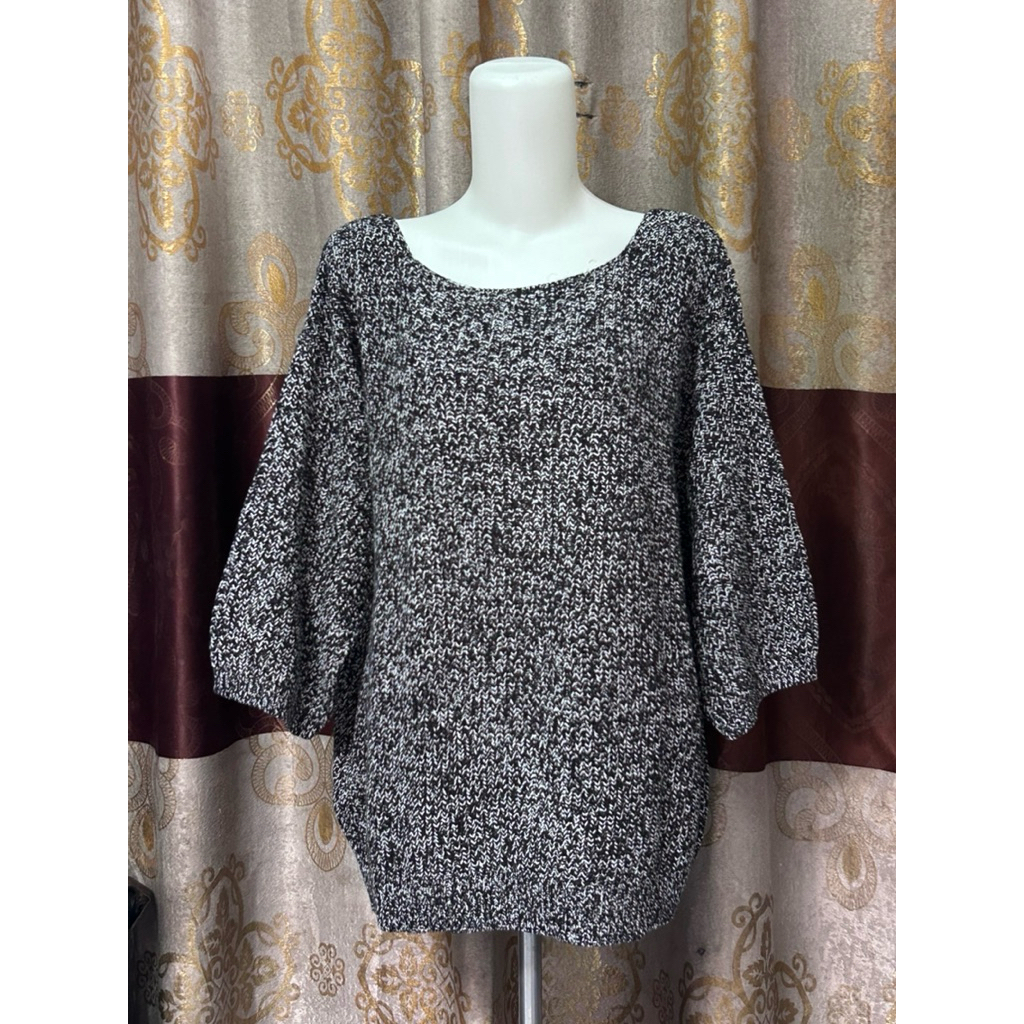 new with tag branded uniqlo baju atasan rajut knit oreo / sweatshirt lengan balon gemas