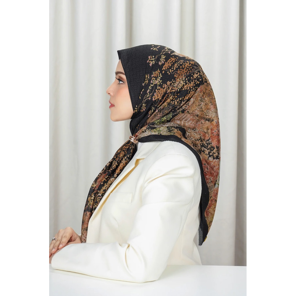 Buttonscarves New York Wisdom As IS New