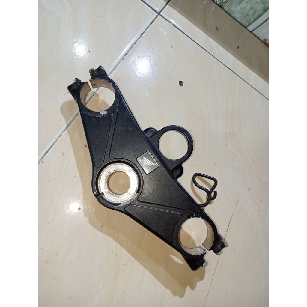 T Segitiga Atas Honda CBR250R CBR 250 r ori