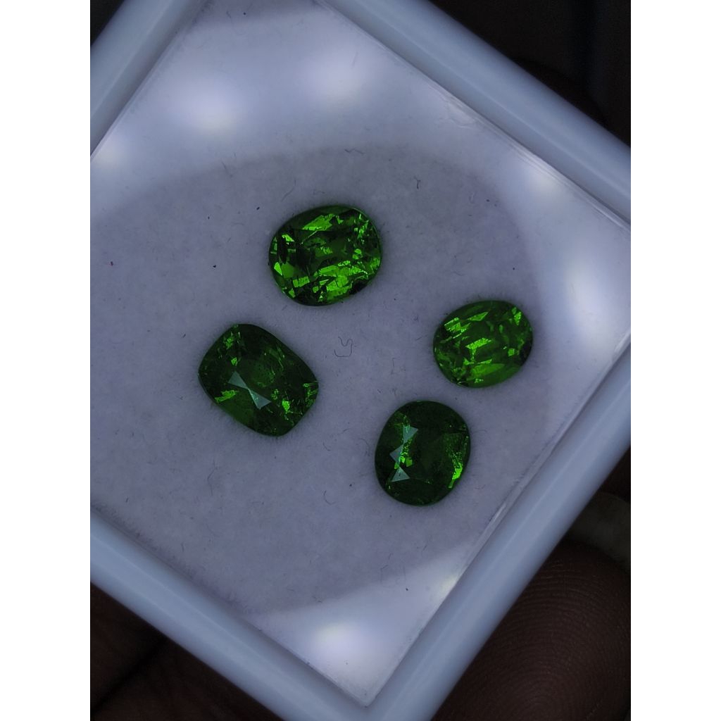 tsavorite garnet