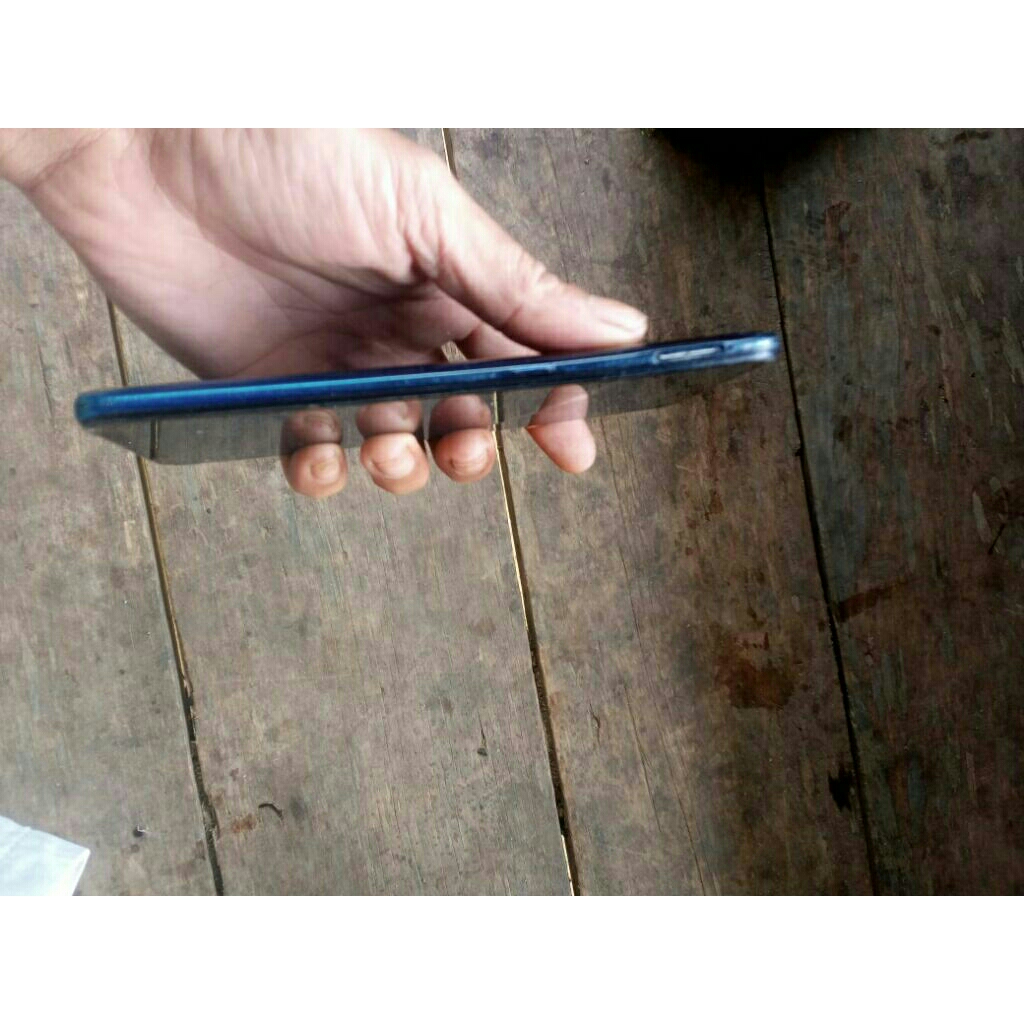 vivo v15/ram6/64gb minus lcd