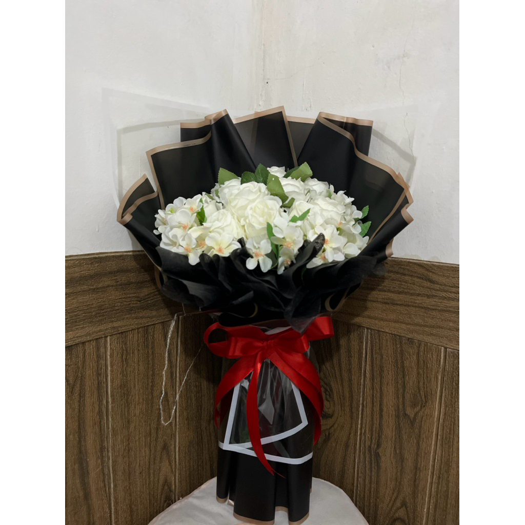 buket bunga mawar putih besar/buket bunga/buket mawar