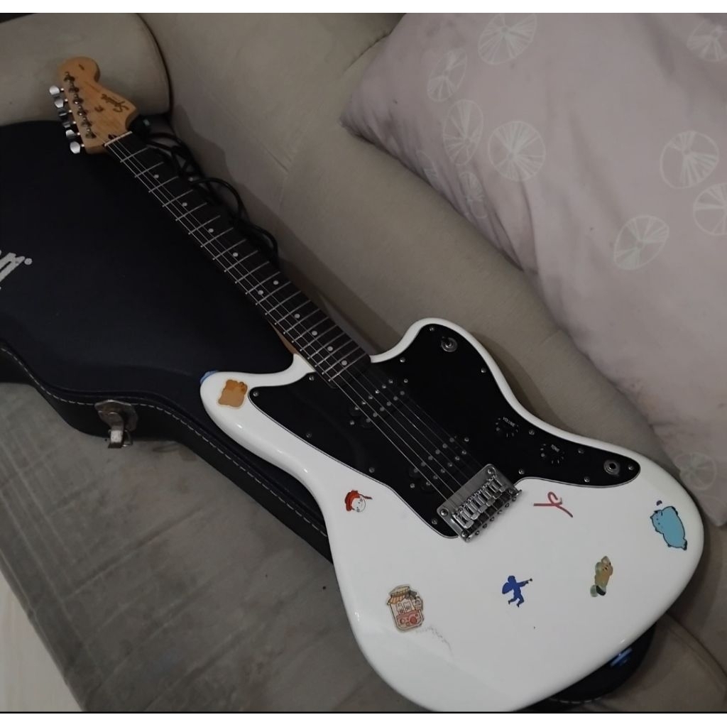 squier affinity jazzmaster