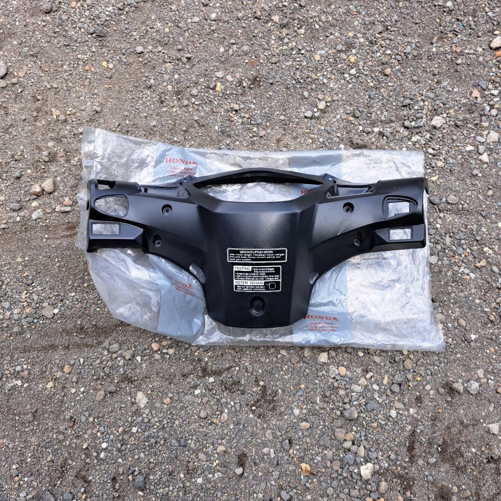 Cover Batok Belakang Honda Revo 110 Honda absolute revo 110 Cover HDL RR Set 5320C-KWW-A00 Original 