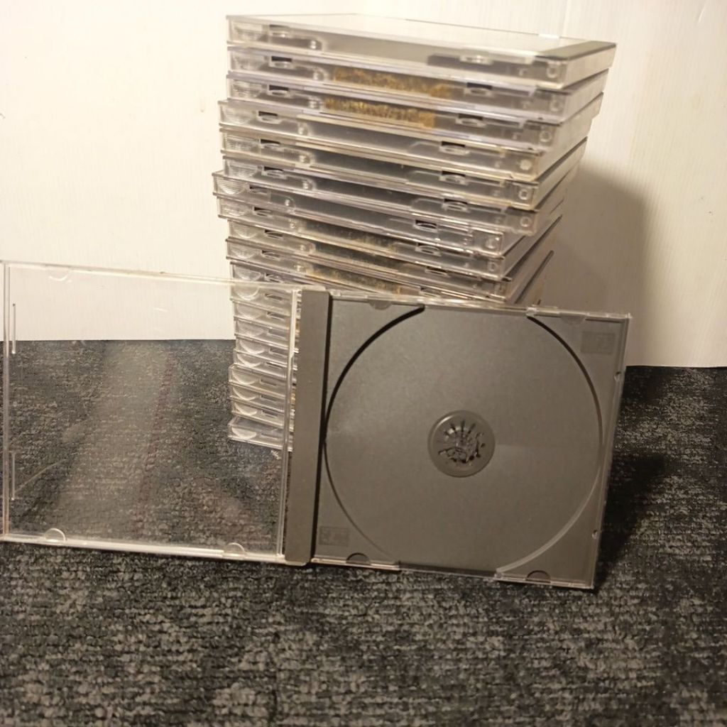 wadah kotak cassing dvd vcd cd (preloved)