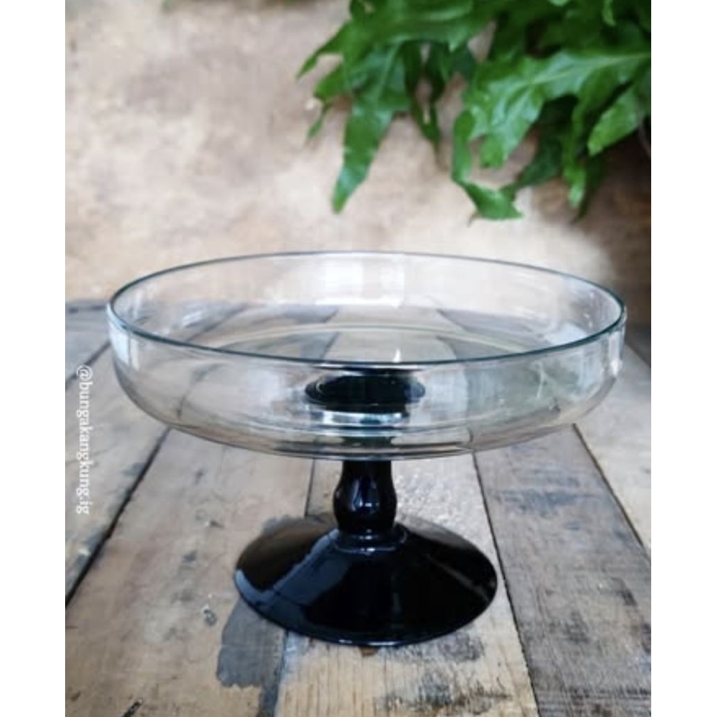 Tunjung / Piring kaki black ARCOROC France