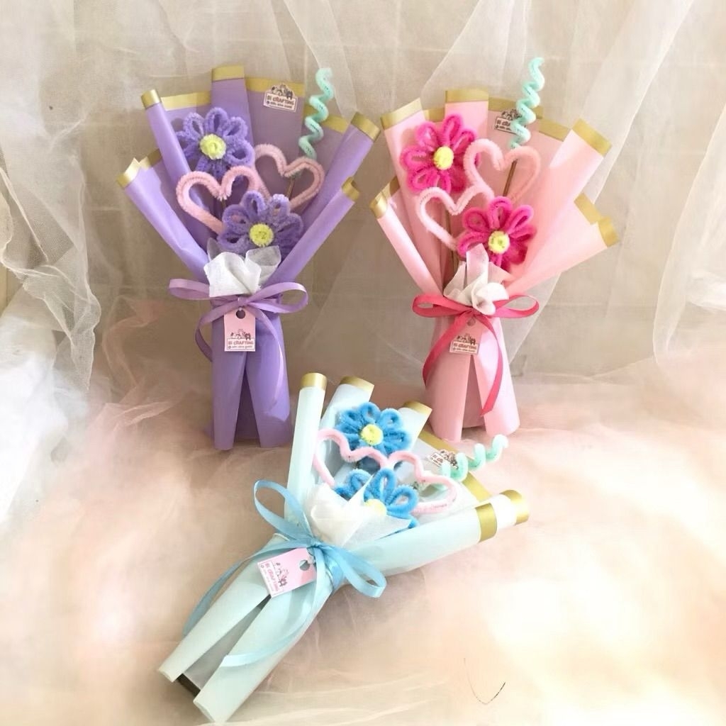 Buket Mini Bunga kawat Bulu Tinggi  ± 25 cm