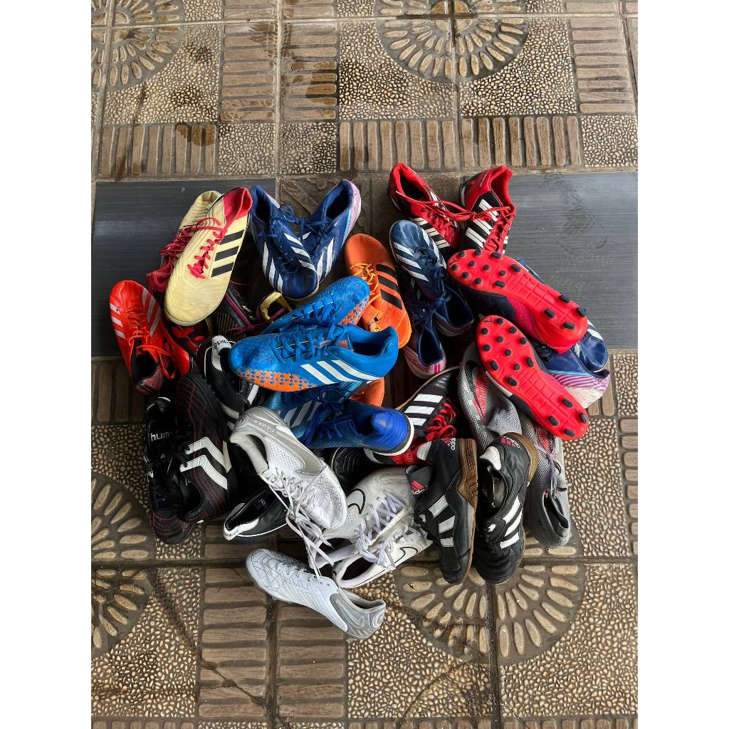 Borongan sepatu bola mini soccer futsal second original