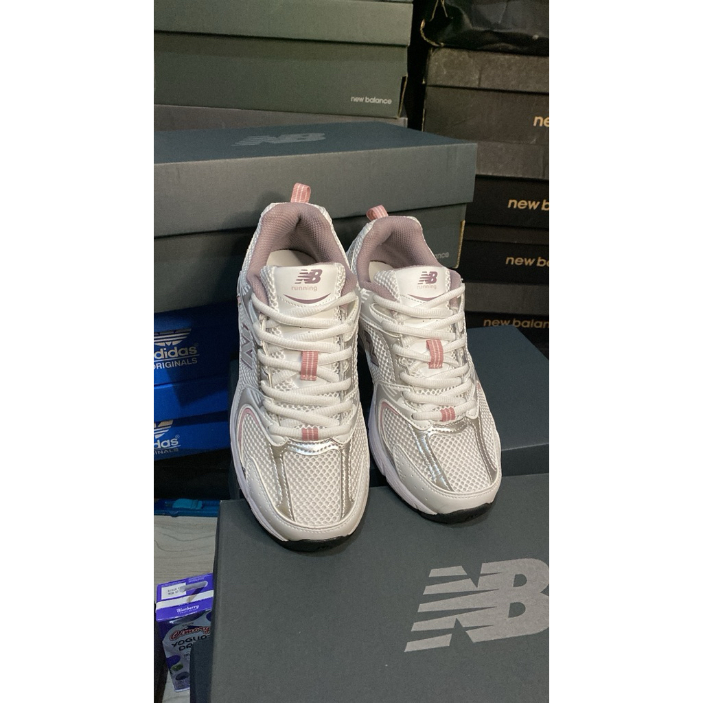 Nb 530 white purpe pink