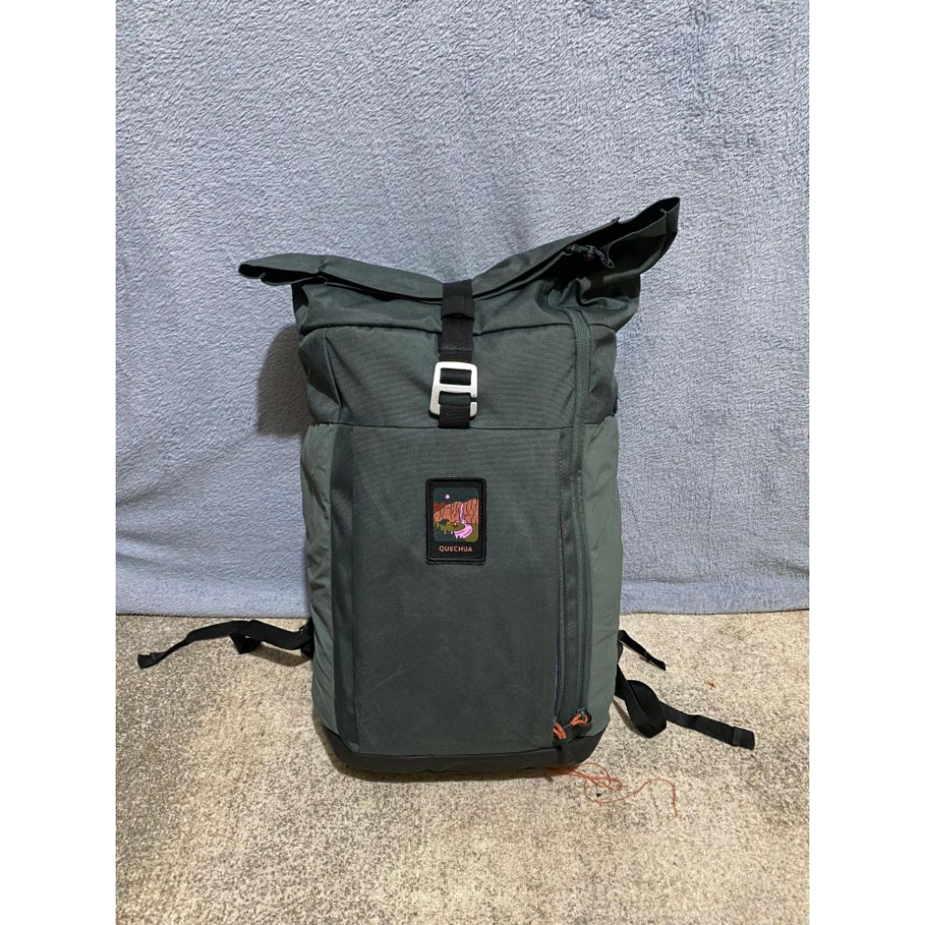 quechua rolltop backpack