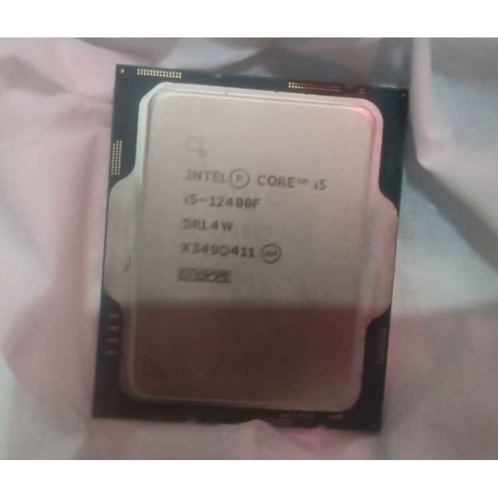 Proci Intel i5 12400F Cooler dan Box Bekas
