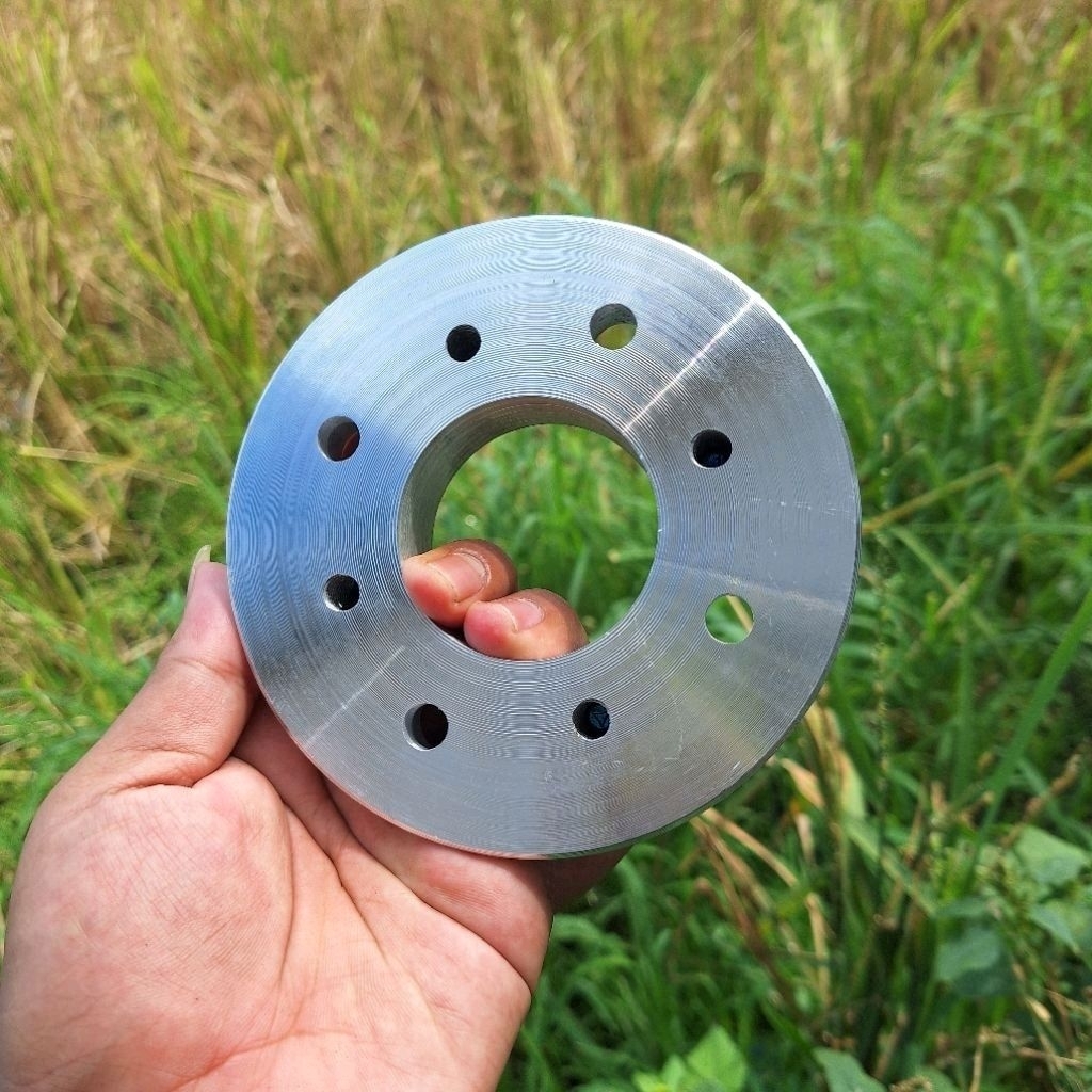 PLENDES ADAPTOR CAKRAM BELAKANG MATIC UNIVERSAL HONDA VARIO BEAT PCX NMX AEROX DENGAN BAUT