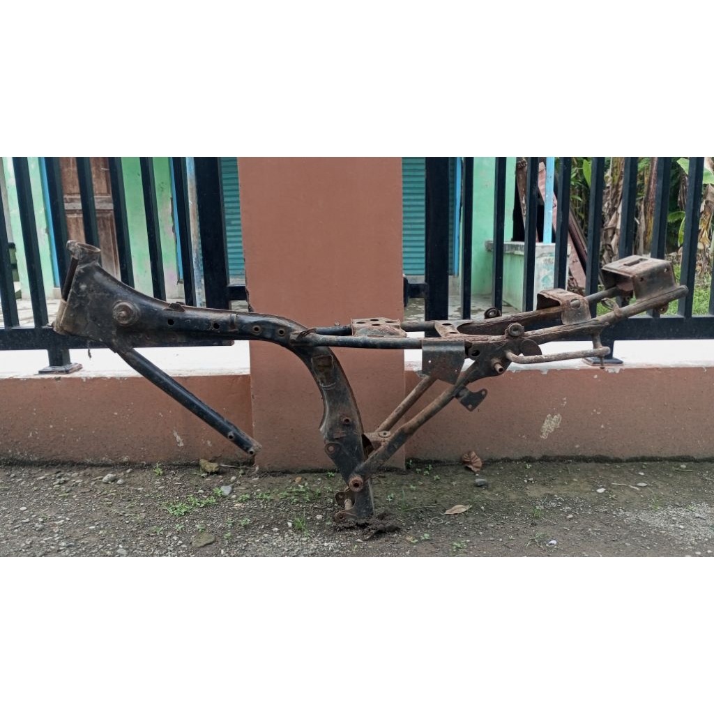 RANGKA DEPAN MEGAPRO, RANGKA MEGAPRO, RANGKA CB