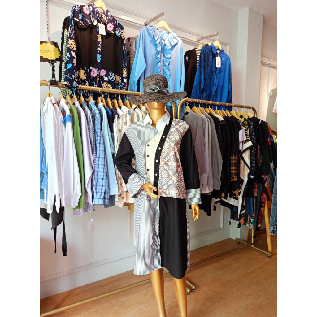 DRESS POPLIN HITAM VEST BATIK LENGAN PANJANG