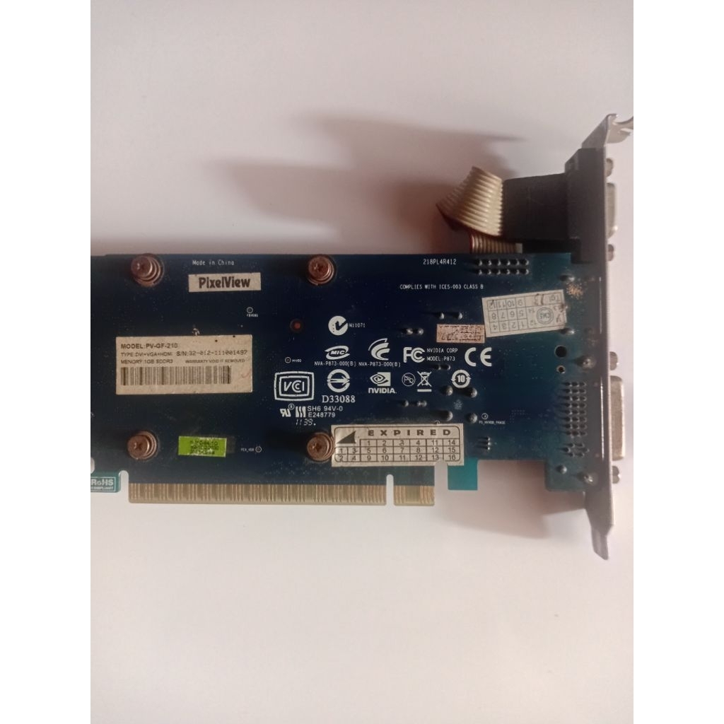 vga nvidia gf210  1 gb  minus