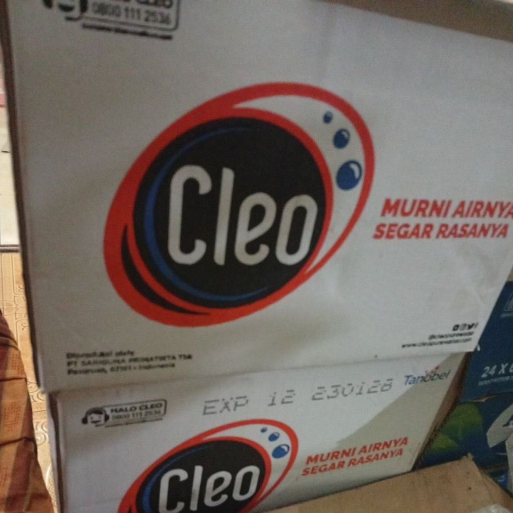 Cleo Gelas 220ml Air Mineral - INSTANT