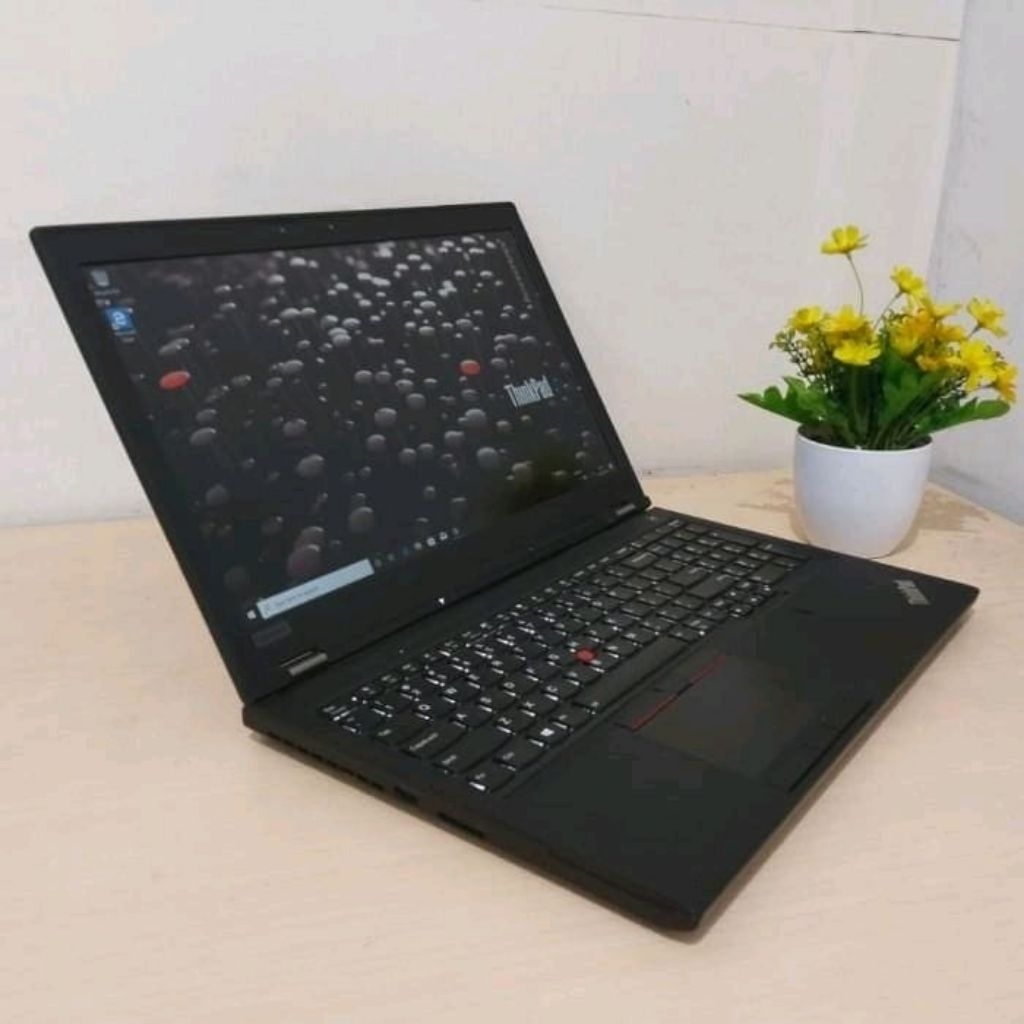 THINKPAD WORKSTATION P52 i7-8850H 8TH GEN /RAM 64GB /QUADRO P1000/ FHD