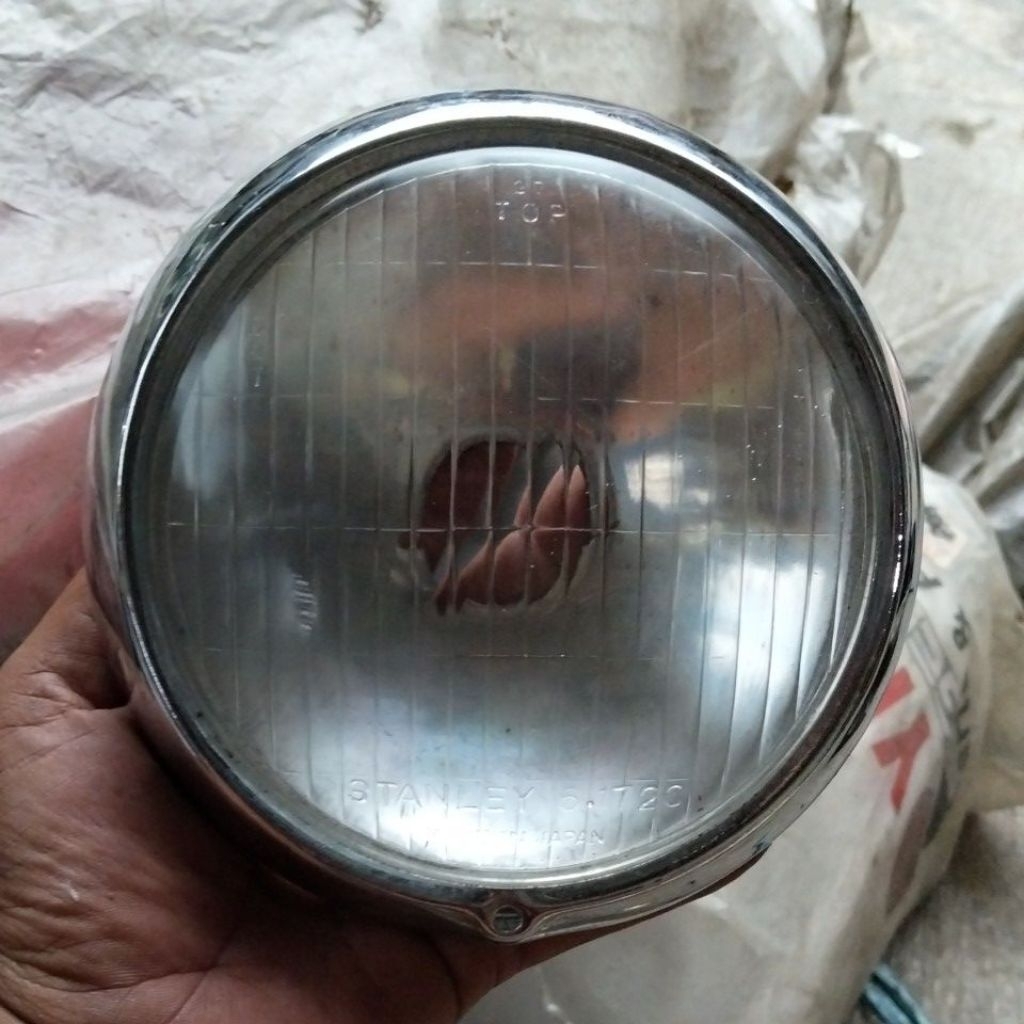lampu depan reflektor headlamp  HONDA GL100 GL 100 bulat