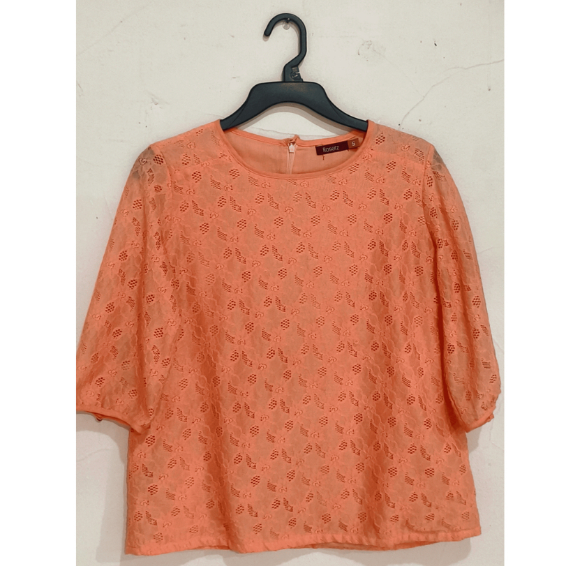 [PRELOVED] Blus Wanita Berbahan Brokat