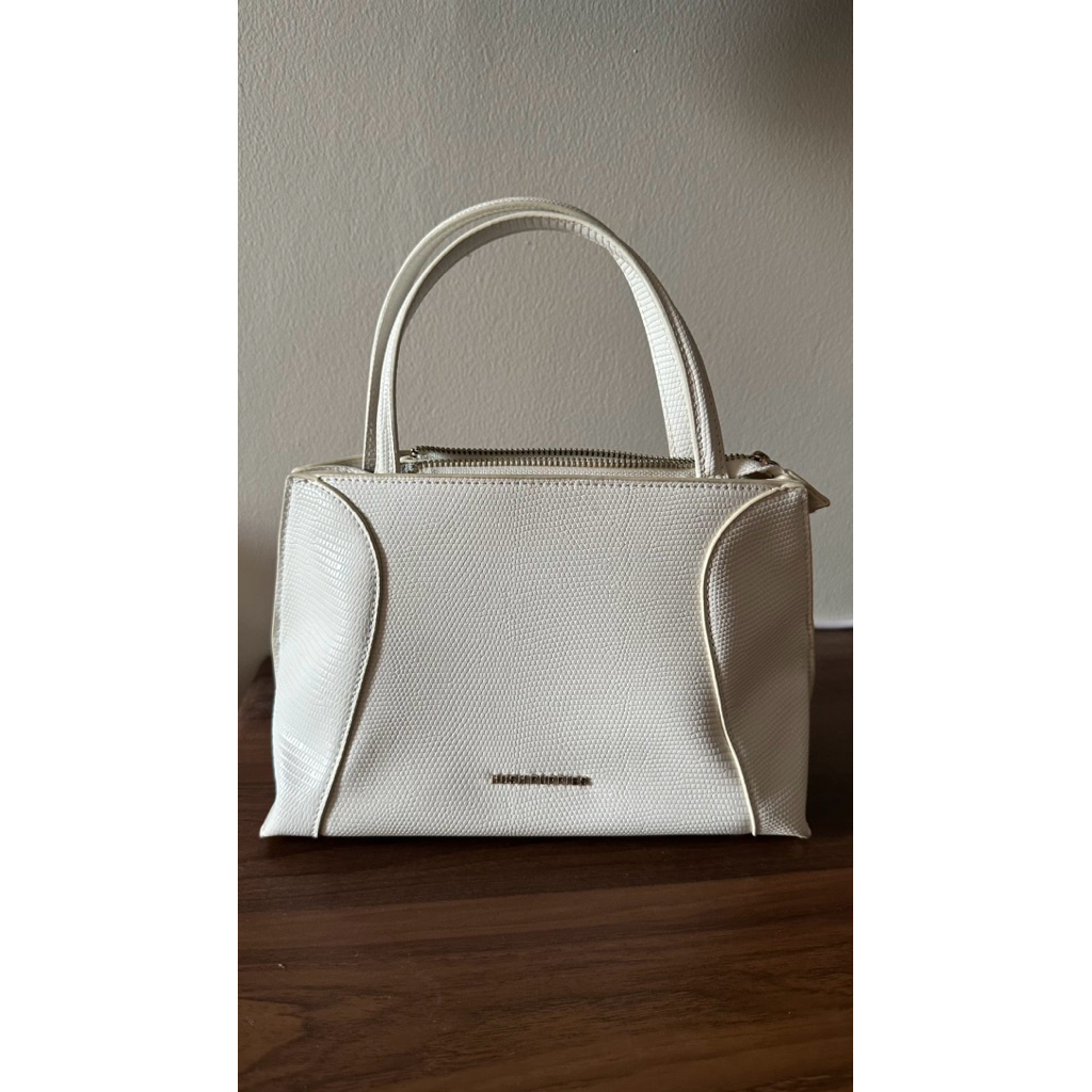 Preloved Hush Puppies Bag White