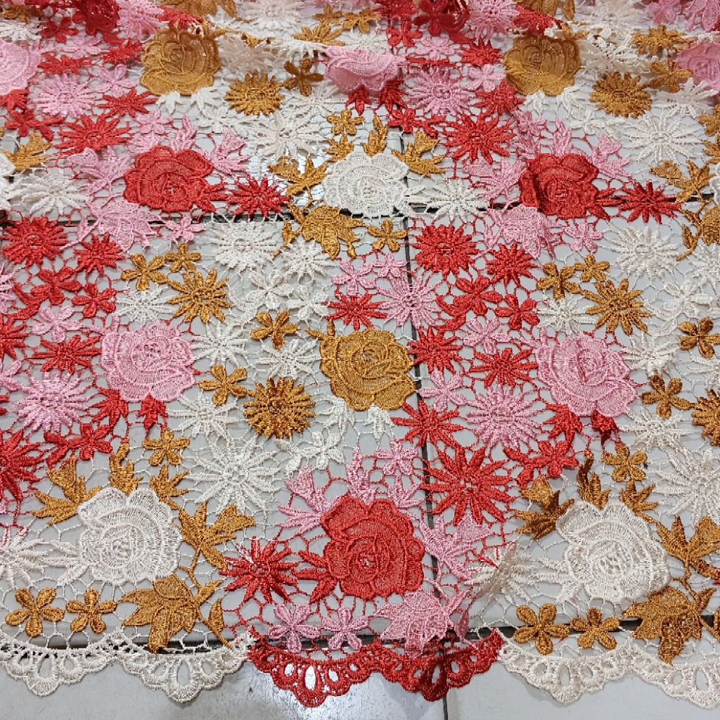 Kain Brokat Prada [0,5m] - kain brokat prada oki - bahan brokat prada motif - bahan brokat prada oki