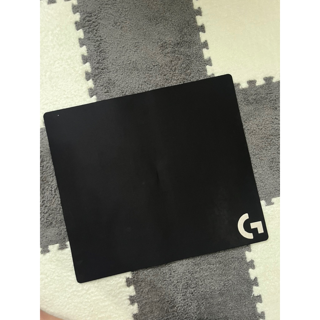 preloved mouse pad logitech
