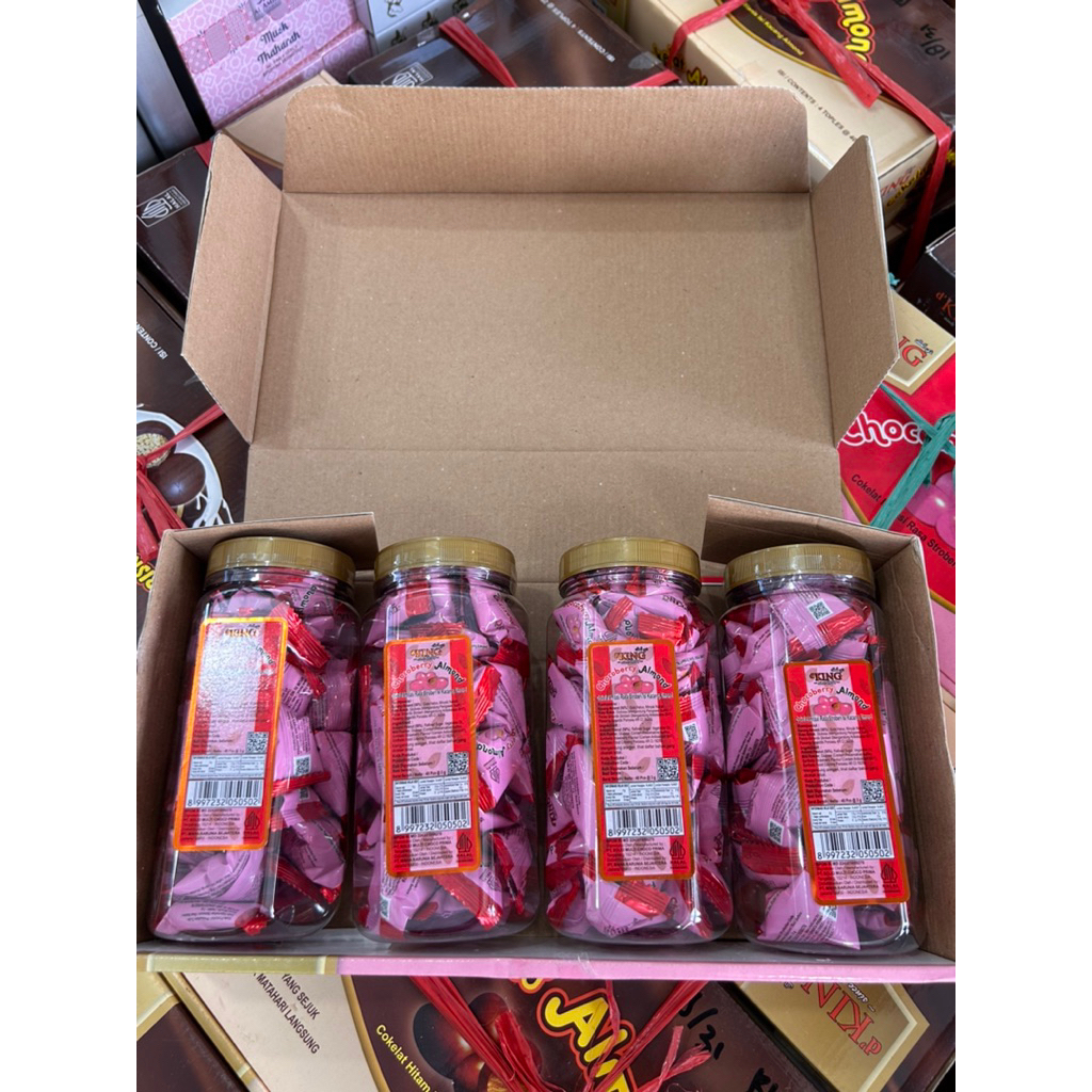 D’KING | Coklat Almond | Chocoberry Almond | Coklat Megabol