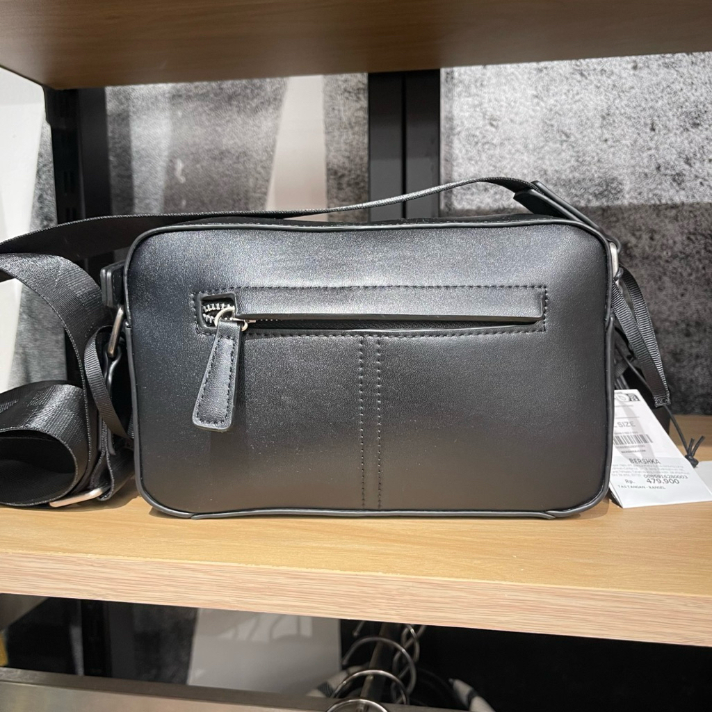 Waist Bag BERSHKA MEN Jastip (jasa titip)