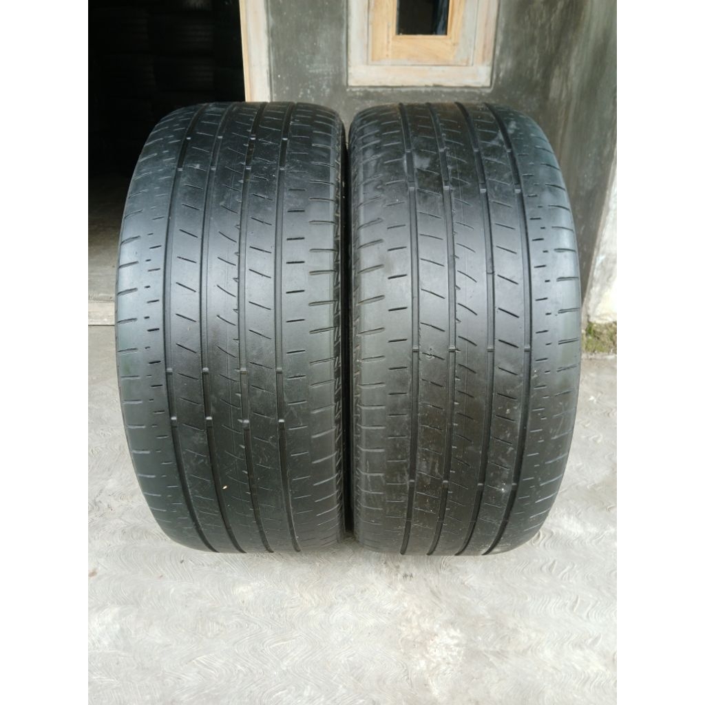 Ban Bridgestone 235/45 R18