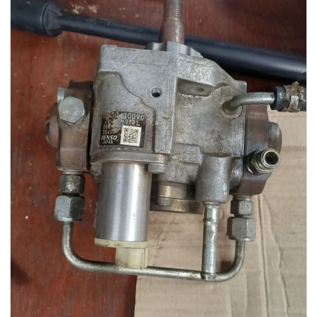 supply pump 2kd Original copotan innova fortuner hilux hiace commuter