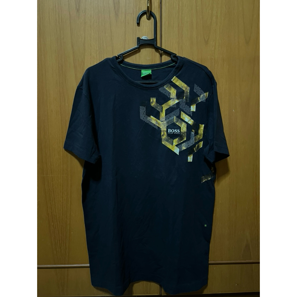 [PRELOVED] Hugo Boss T-shirt Men Tee Kaos Laki Black 100% original