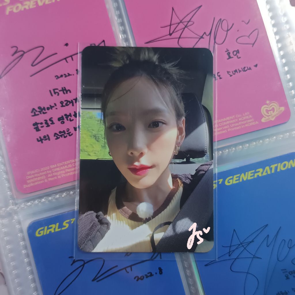 SNSD / Girls' Generation Taeyeon Forever 1 Deluxe Photocard