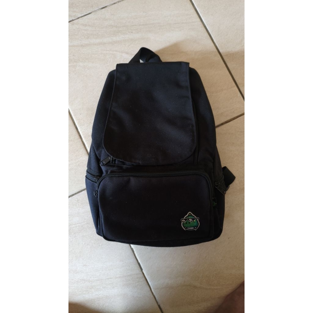 preloved | CRSL Odin Mini Baggu Black Backpack | Ransel Mini Laptop 13 inch | Tas Sekolah Kuliah Pri