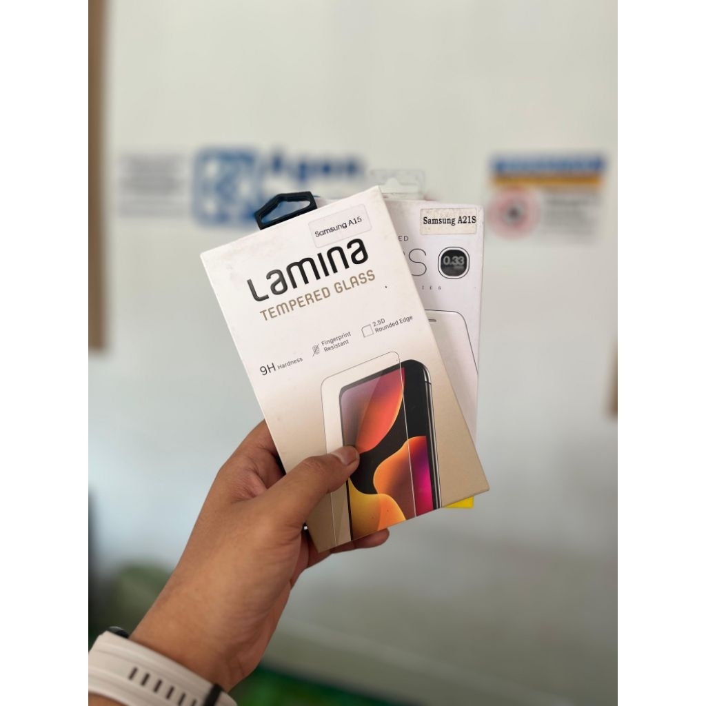 LAMINA Tempered Glass