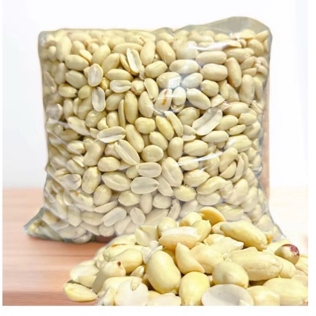 1 Kg Kacang Kupas BESAR Murah / Kacang Tanah Kupas Mentah 1 Kg