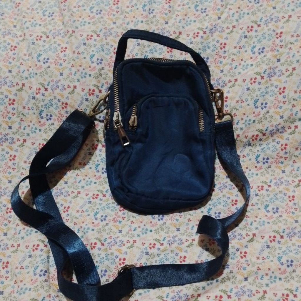 Sling HP preloved