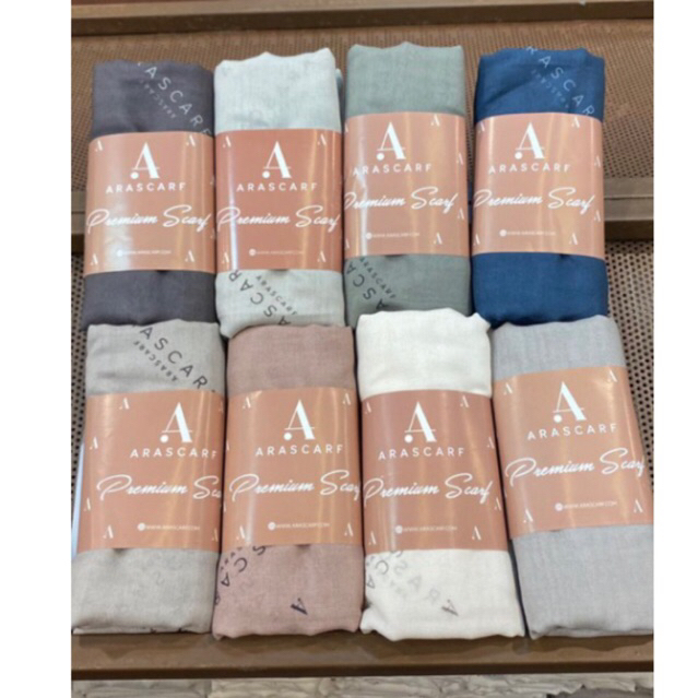 LUVE MONOGRAM ARASCARF