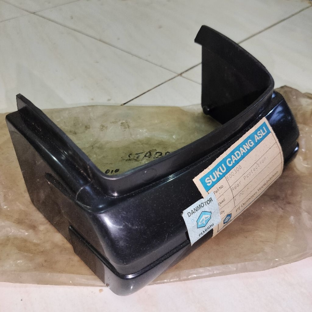 Bemper Belakang Kepet Lumpur Vespa Excel Penahan Air Vespa Kepet Air Vespa Px150 Px-Series Pxe Px200