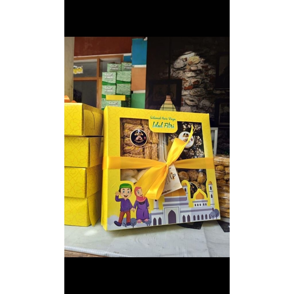 (Box Hampers/4 Toples) Hampers Kue Lebaran Kualitas Rasa Premium/Kue Lebaran Premium/Paket Kue Lebar