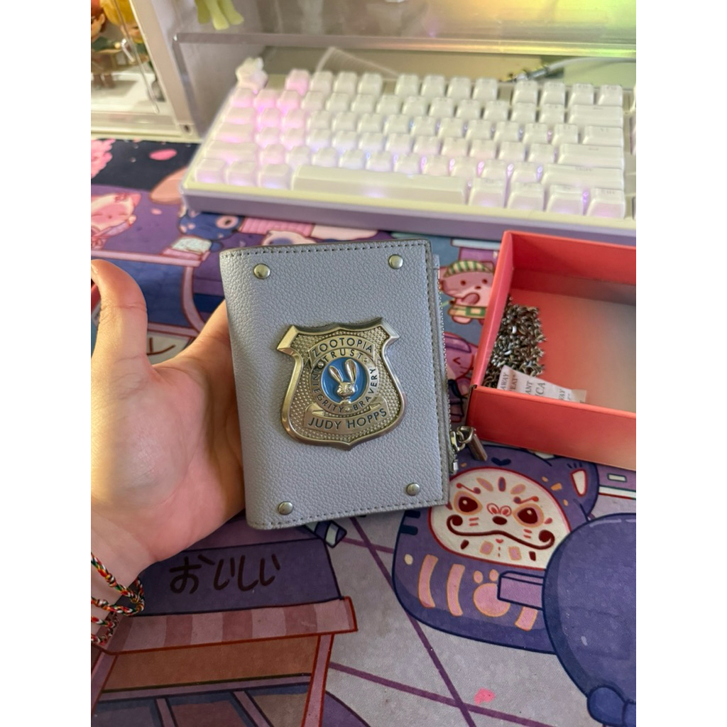 Charles & Keith  zootopia Wallet (preloved)