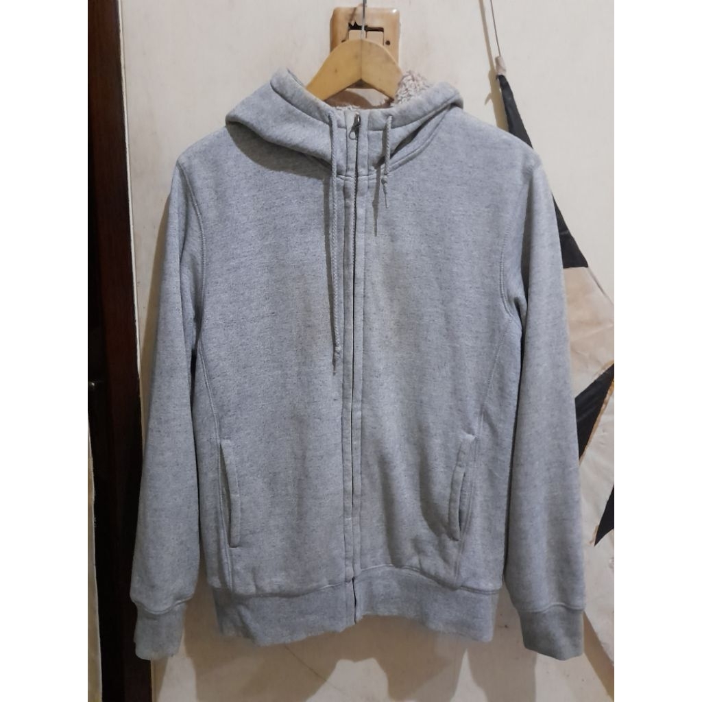 Hoodie ziper serpa dlm UNIQLO original