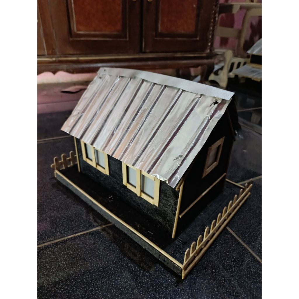 Miniatur Rumah Kayu Atap Seng, Konten Hujan, Relaxing, ASMR