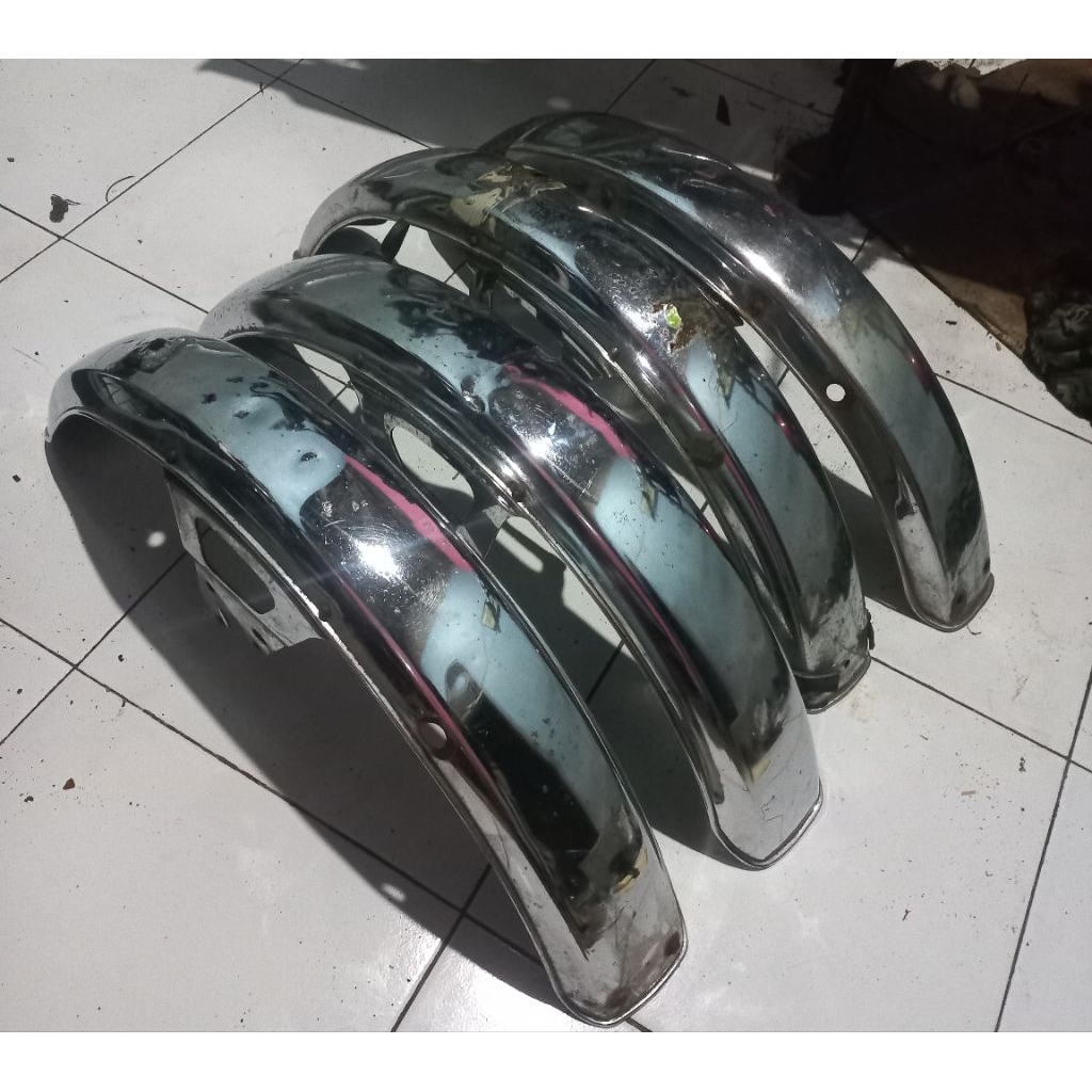 slebor depan gl100