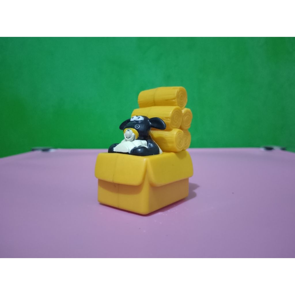 Figure SHAUN THE SHEEP - TIMMY - KFC 2012 Murah Retro Vintage Rare Koleksi Mainan Anak Anak Nostalgi